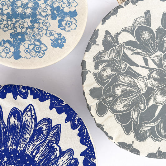 Halo Dish Covers Large Set of 3 | African Flowers