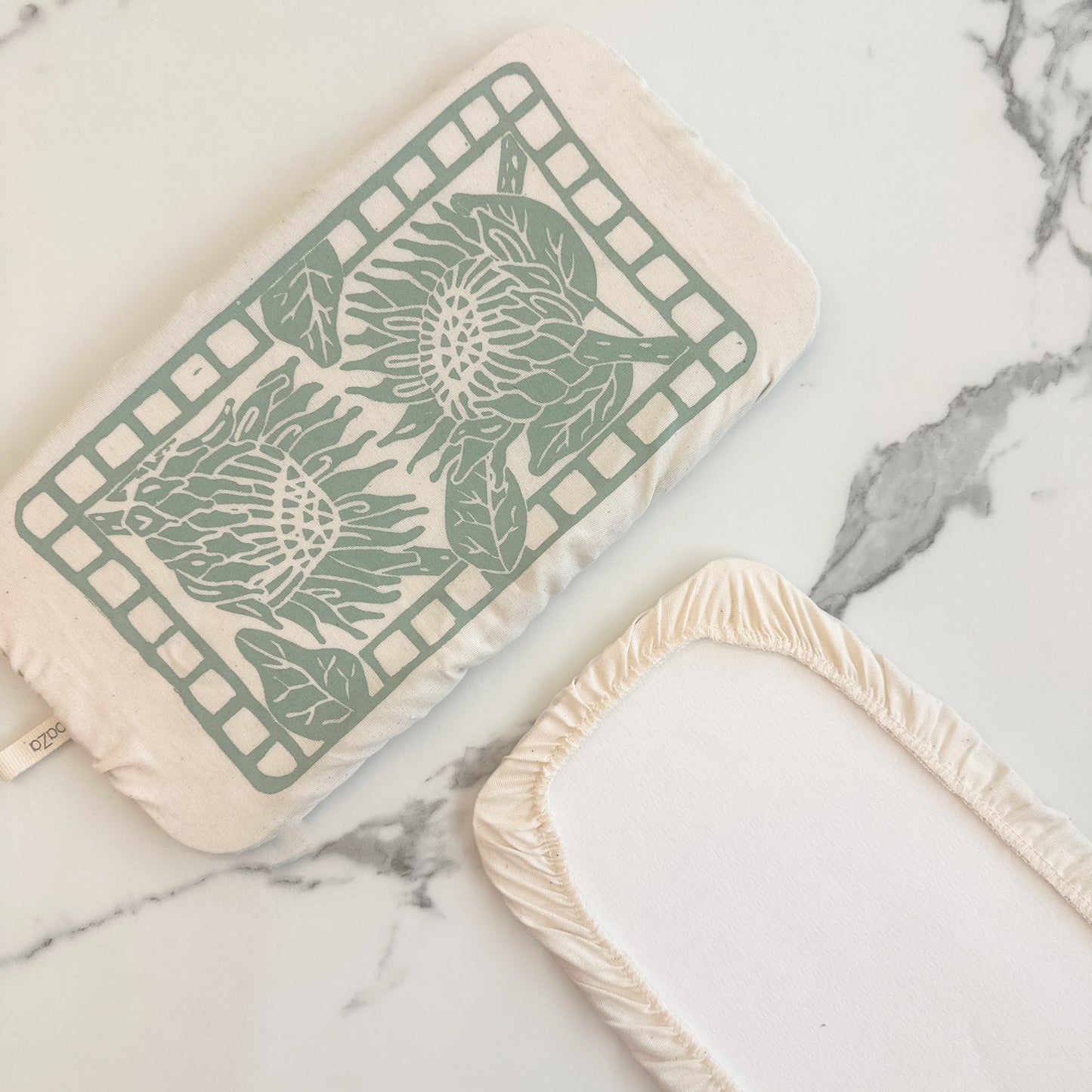 Dish Cover Mini Casserole and Loaf Pan | Protea Print
