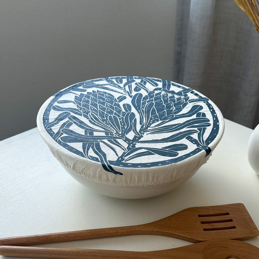 Dish and Bowl Cover Medium Protea Print