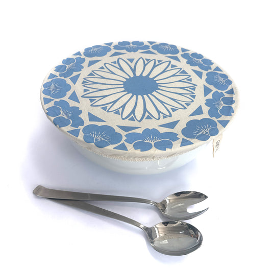 Halo Dish and Bowl Cover Extra Large | Bold Flowers Print