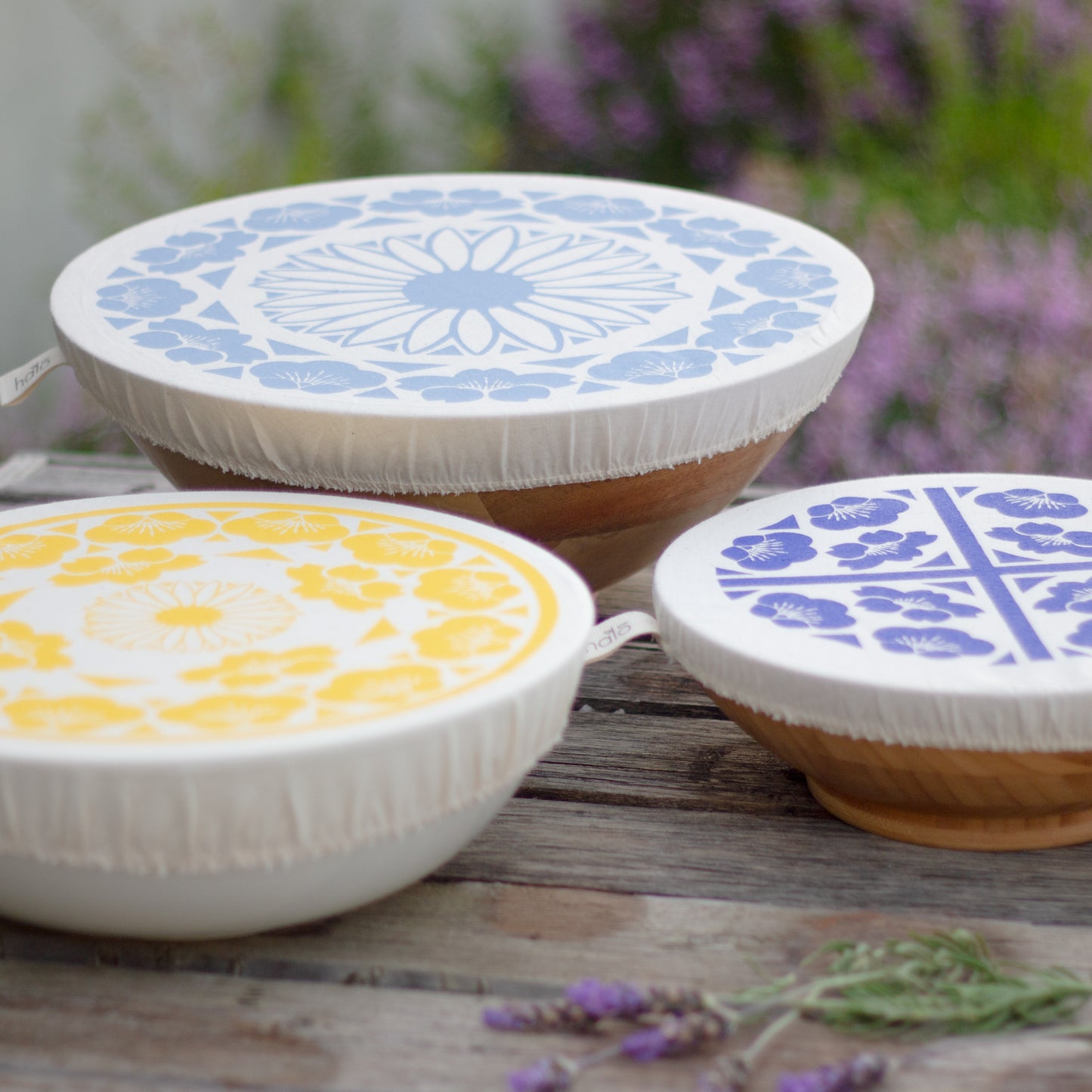 Halo Dish and Bowl Cover Medium | Edible Flowers