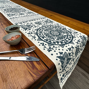 Table Runner Madiba Print | tablecloth and table décor