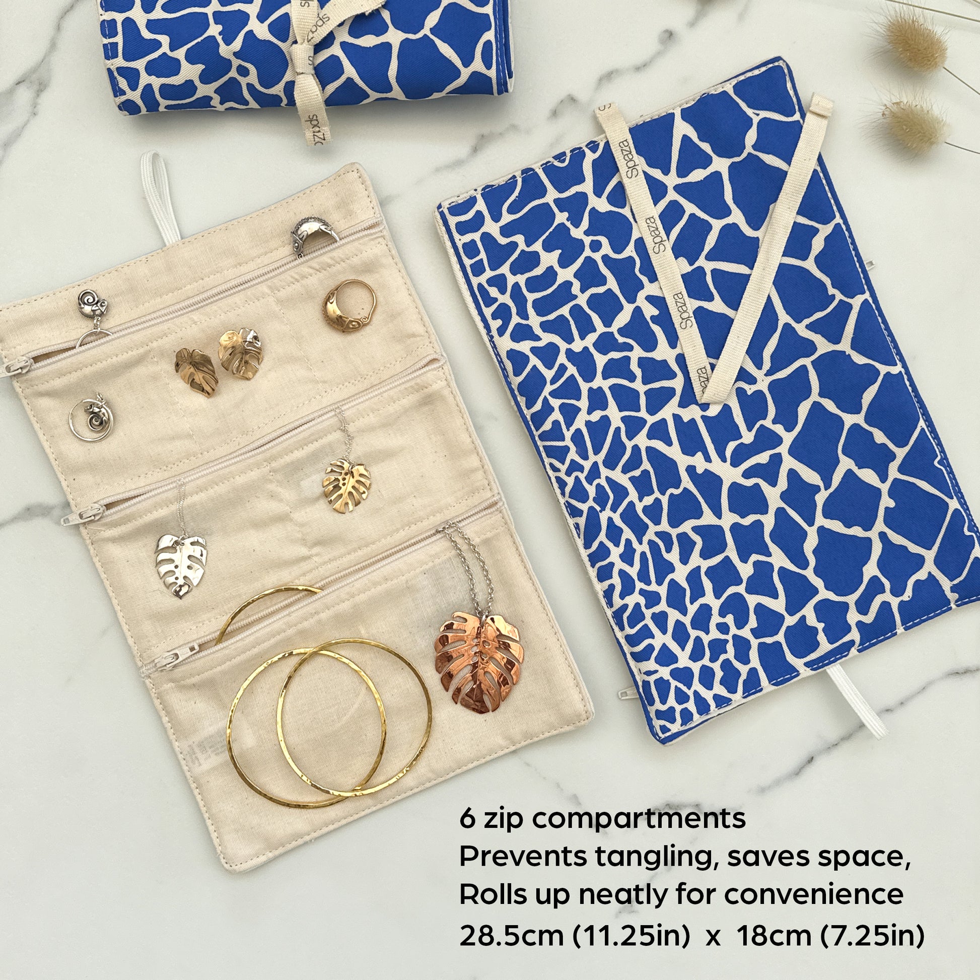 Jewellery Roll Giraffe | keeps your jewellery from tangling