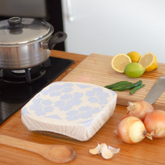 Halo Dish and Casserole Cover Square | Edible Flowers
